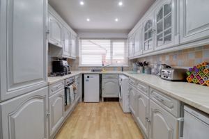 Kitchen- click for photo gallery